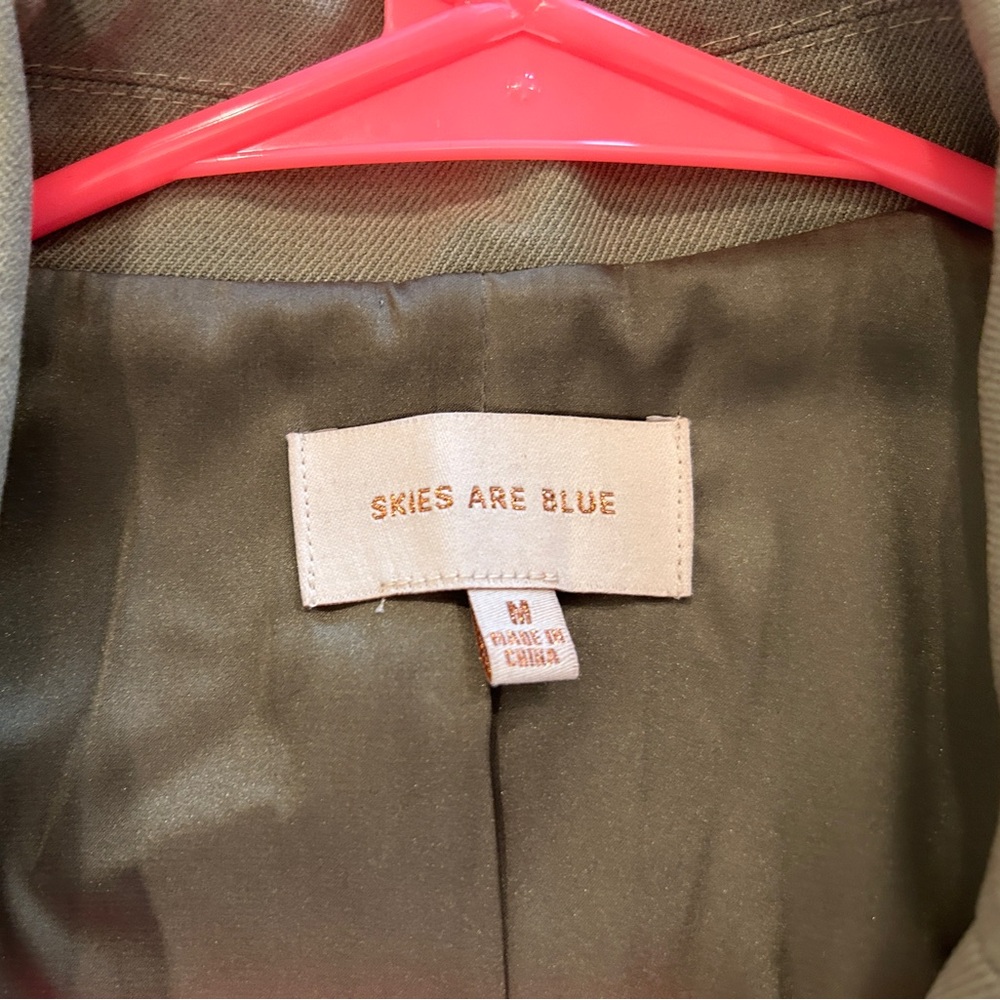 Skies are Blue Boyfriend Oversized blazer in Olive Green - Picture 4 of 5